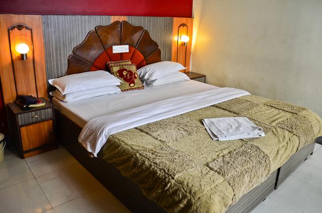 Hotel Heera International